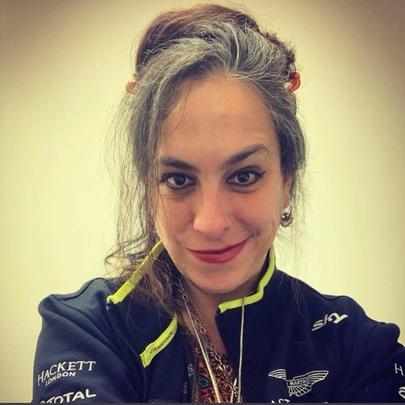 Meet your Posher, Indira - Picture 4 of 6